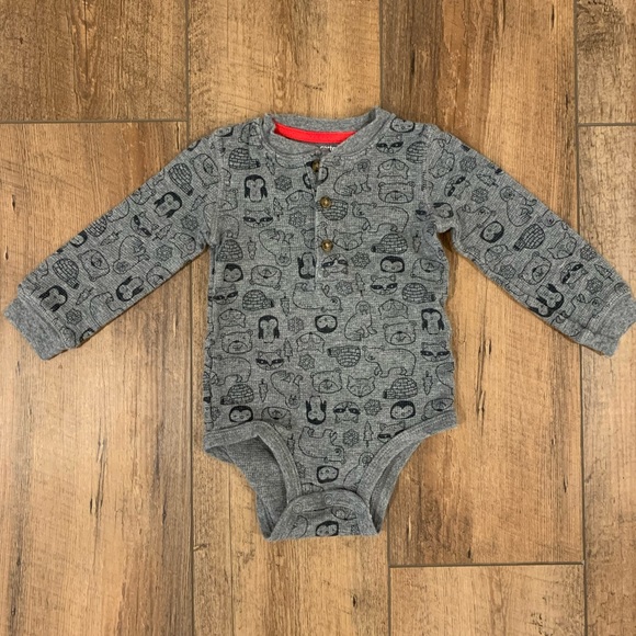 Carter’s Bundle of Three Long Sleeve Onesies, 18 months - Picture 9 of 12